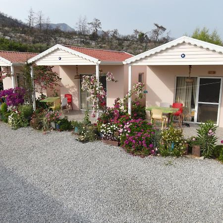 Yelken Bungalov Bed and Breakfast Milas Exterior foto